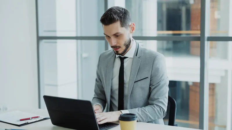 Your LinkedIn Profile Is Now the First Interview: What UK Recruiters See Before They Ever Ask for a CV